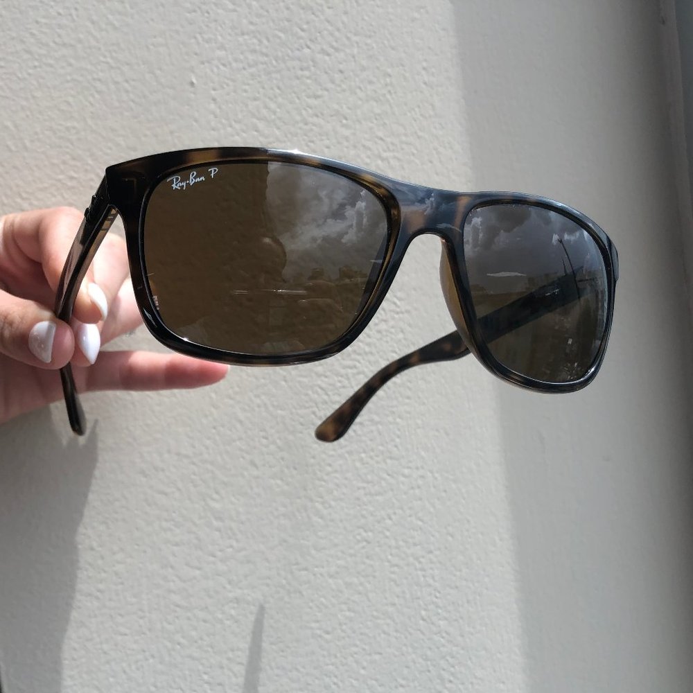 Ray Ban RB4181; Tortoise Polarized Sunglasses